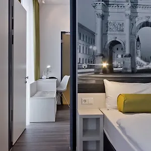 3* Отель Super 8 By Wyndham North